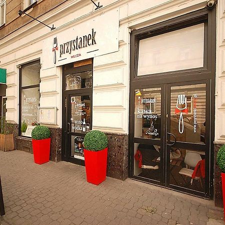 Nowy Apartament Wilcza Varšava Exteriér fotografie